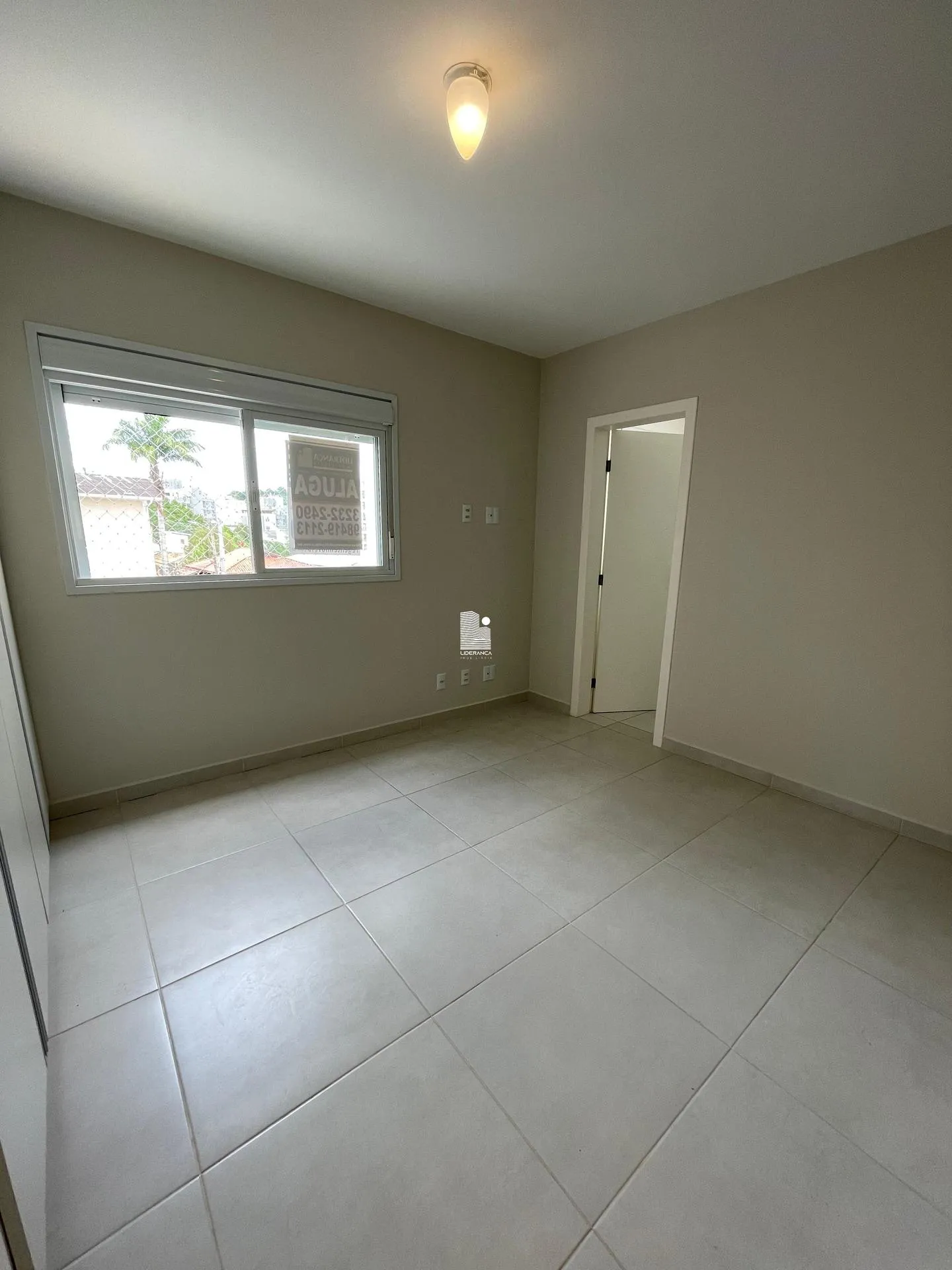 Furnished apartment, 60 m², with a grill on the balcony — photo 8