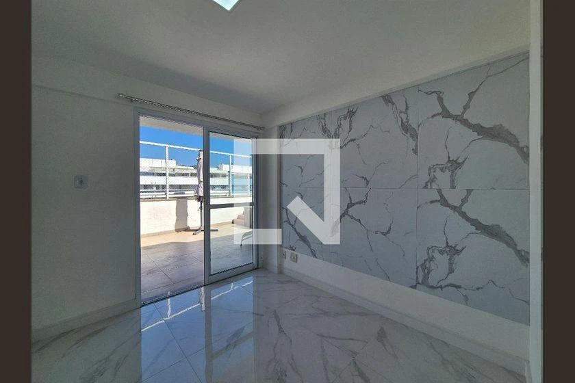 Furnished apartment with 5 bedrooms, balcony and 196 m² — photo 41
