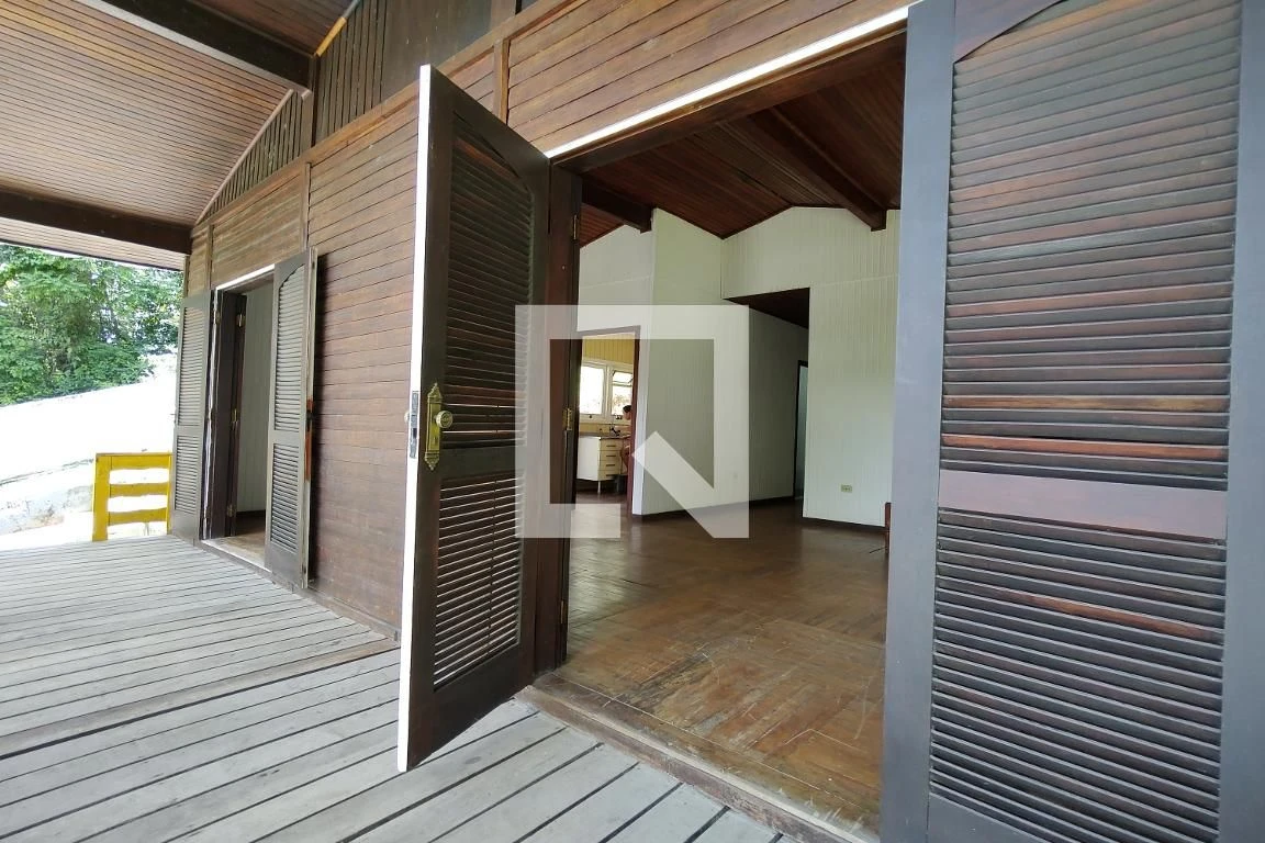 Casa para locação com 3 quartos e 280 m² — photo 16