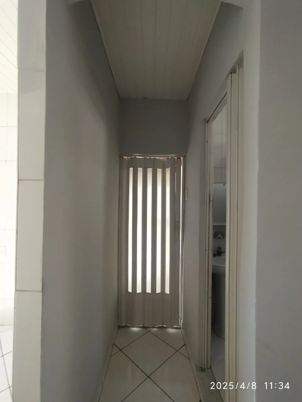 Casa sem mobília com 3 quartos e 1 banheiro — photo 18
