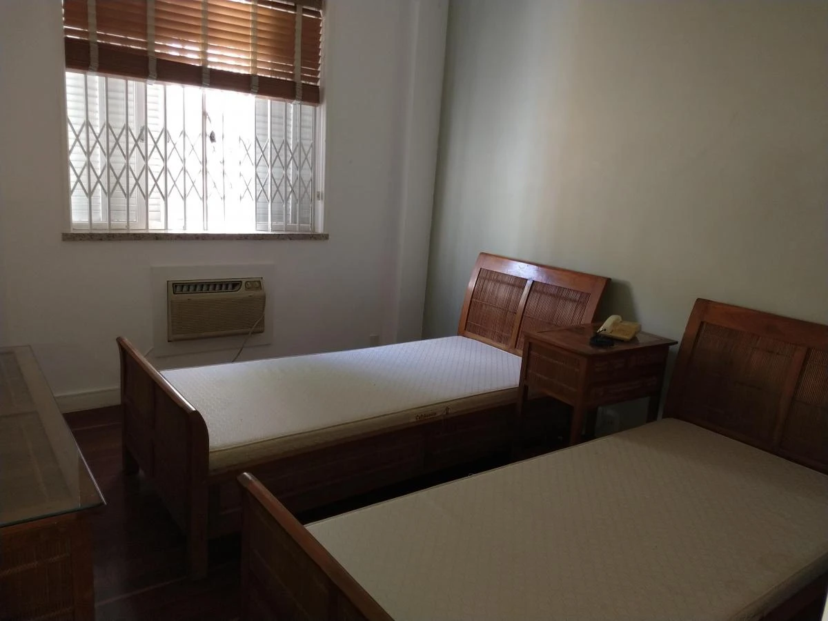 Casa mobiliada com 6 quartos e piscina aberta compartilhada — photo 22