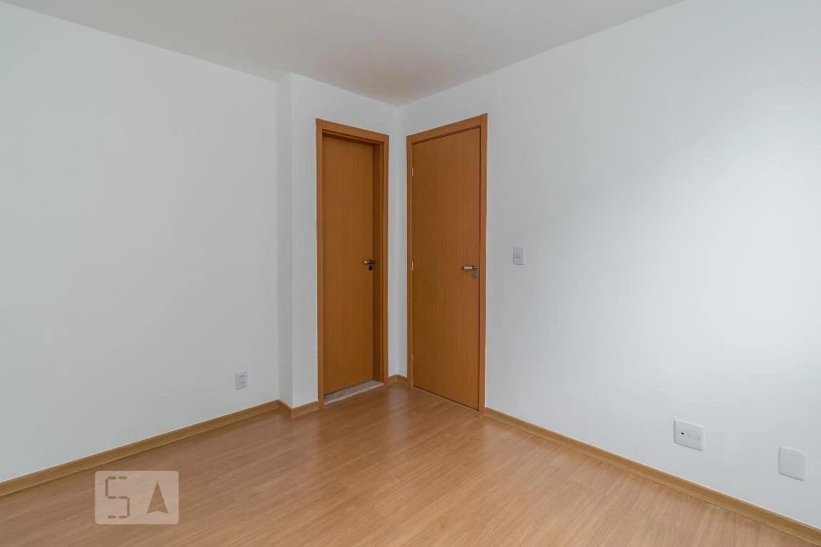 2-bedroom apartment in a building with a pool — photo 5