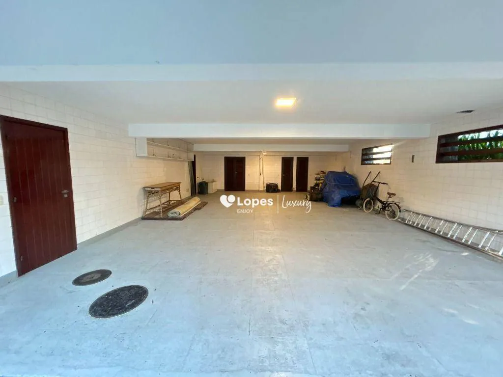House with 5 en-suite bedrooms and an open gas kitchen — photo 61