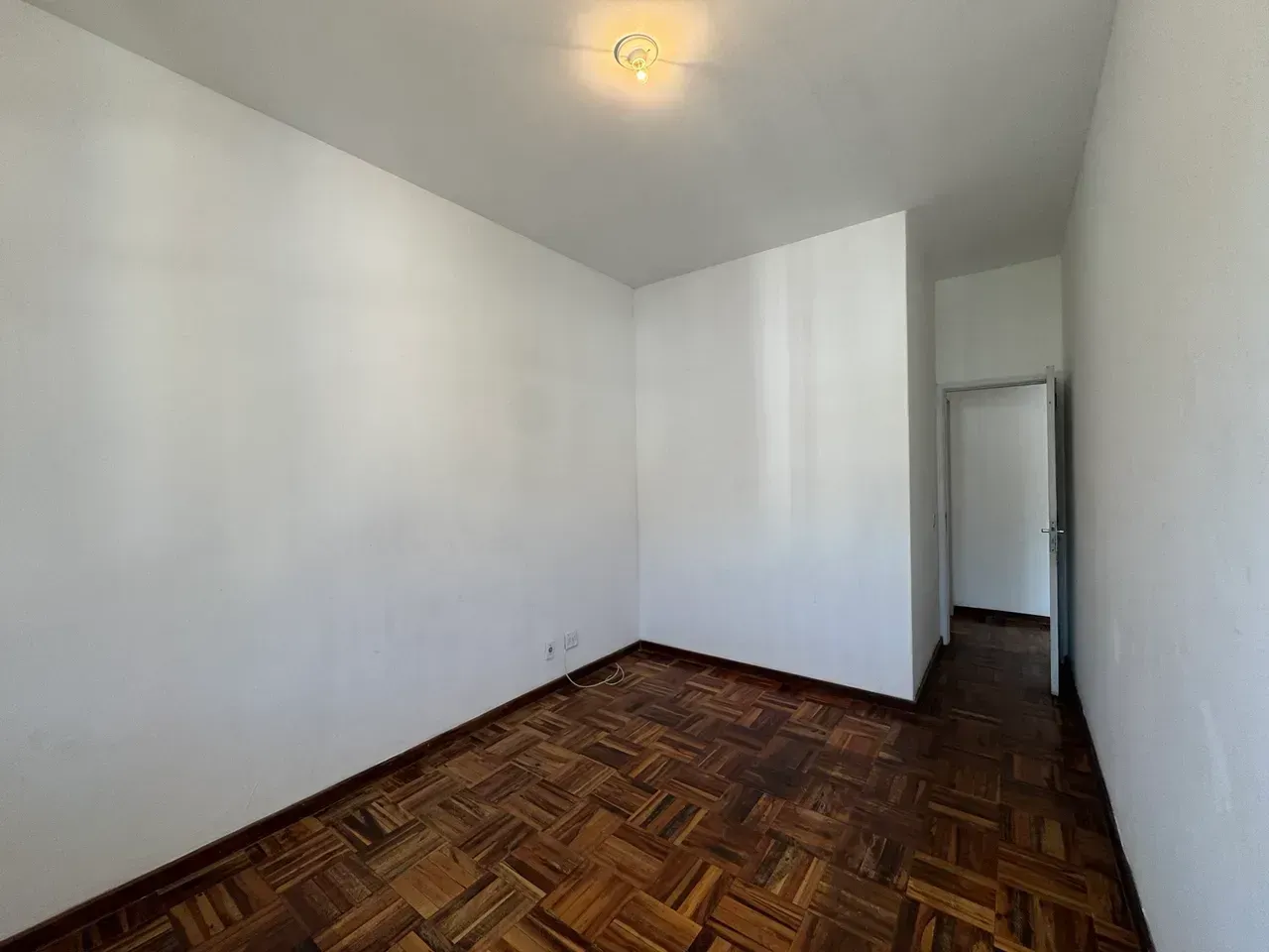 Mountain view in a one-bedroom apartment, 63 m² — photo 8
