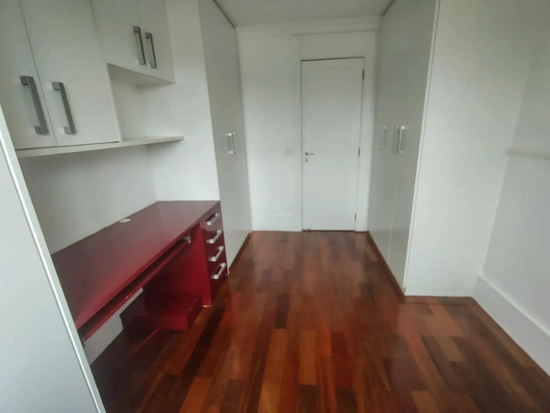 Apartamento de 3 quartos com cozinha separada e 2 vagas — photo 21