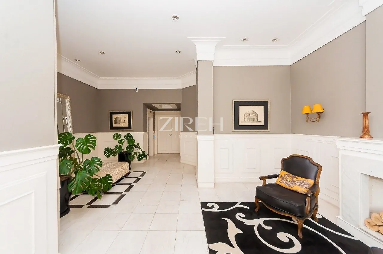269 m² apartment with 2 bedrooms and an open-plan kitchen — photo 25