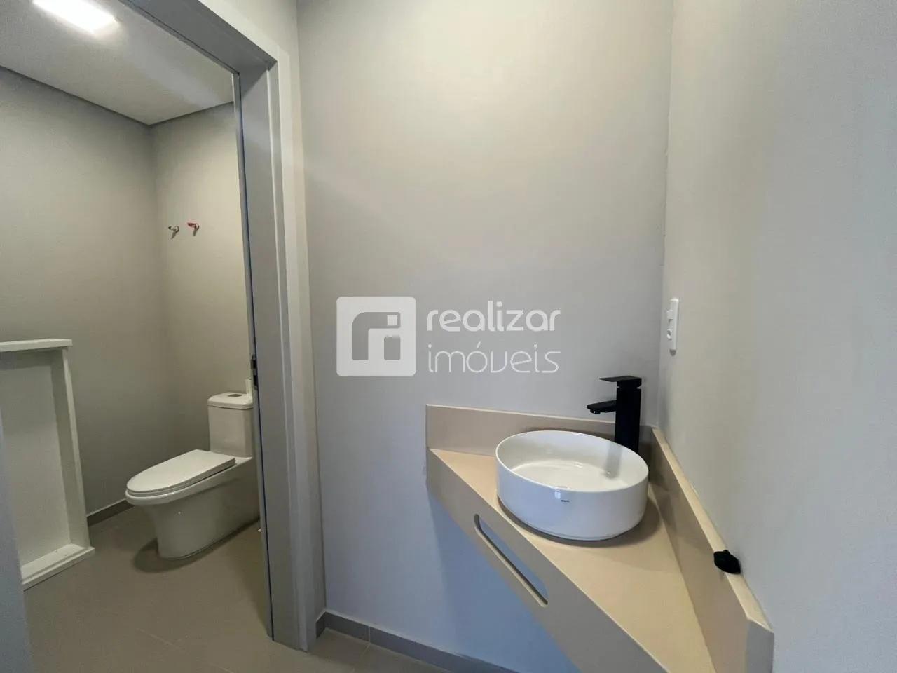 Аренда дома 218 м²: 3 спальни и 4 парковочных места — photo 13