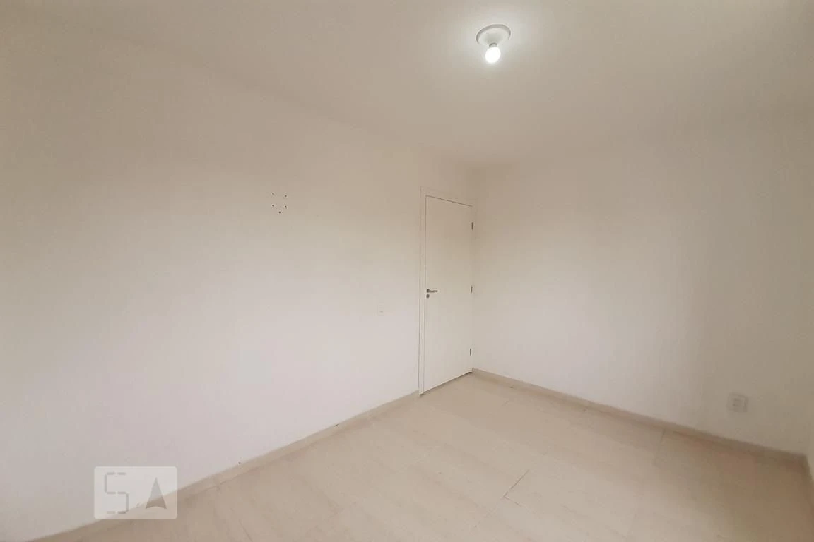 Unfurnished rental apartment with 2 bedrooms and 1 bath — photo 19
