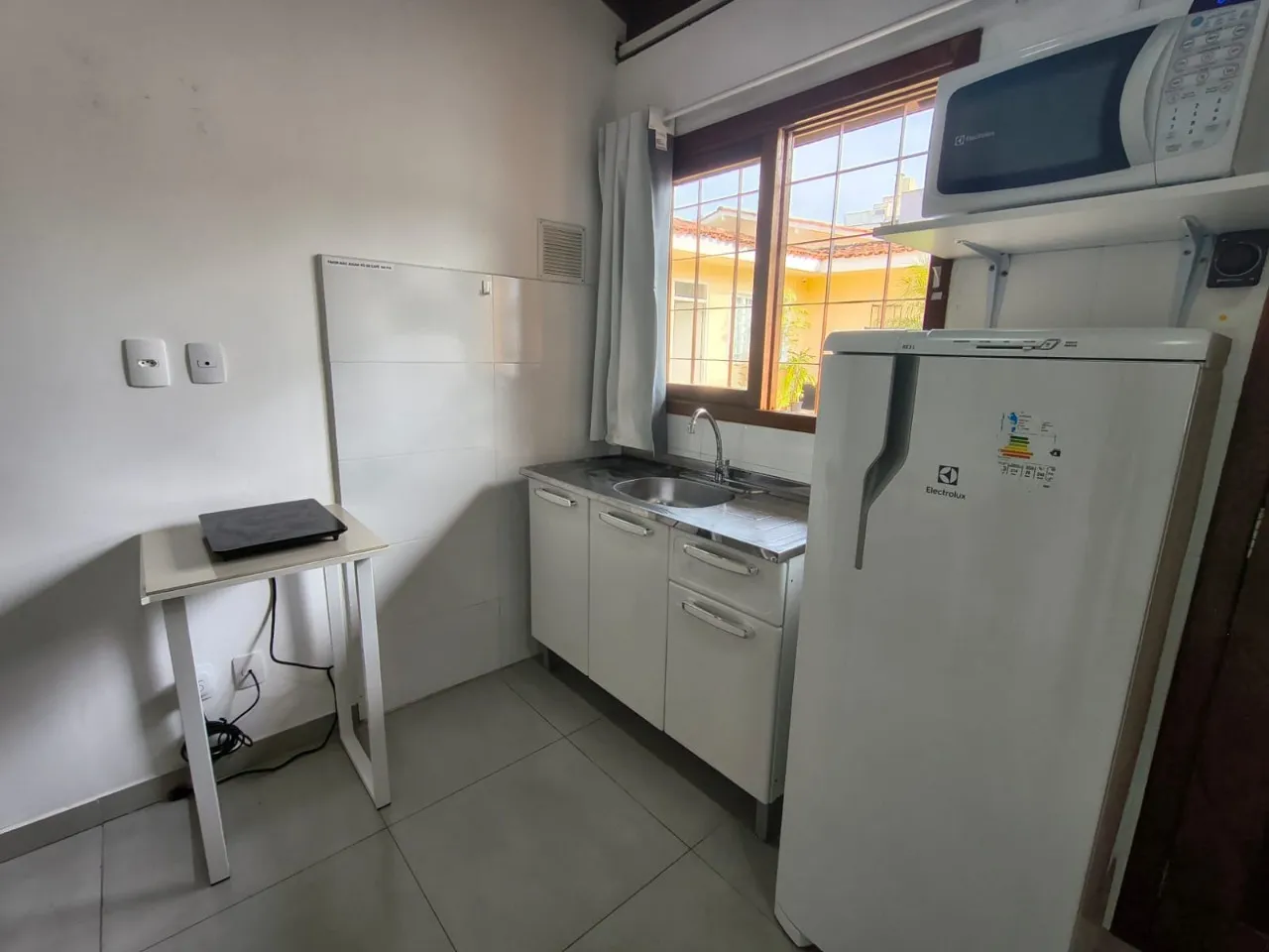 1-bedroom apartment with open-plan kitchen and 22 m² — photo 10
