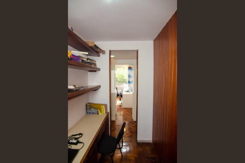 3-bedroom apartment with a walk-in closet in Rio de Janeiro — photo 16