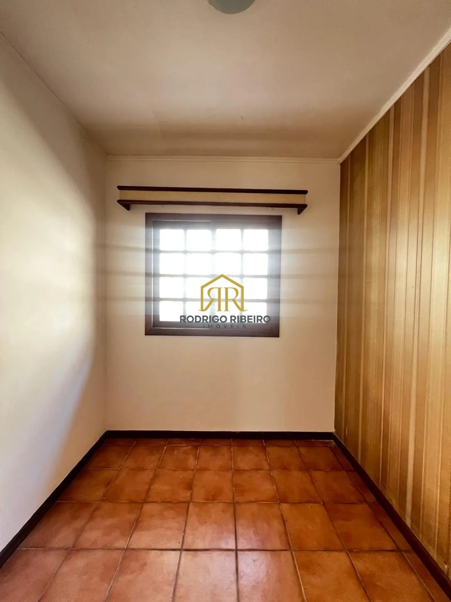 House with 7 bedrooms and 405 m² in a gated community — photo 9