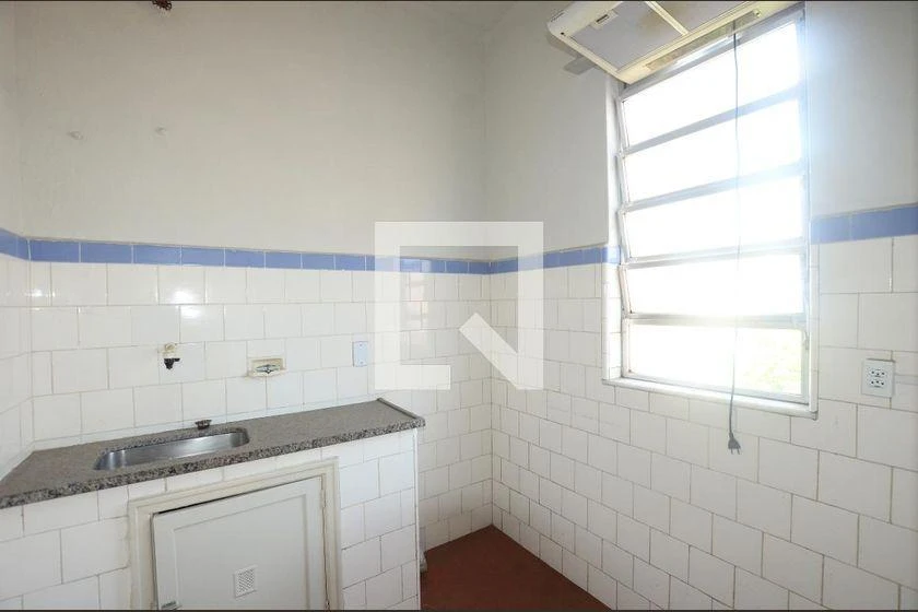 65 m² apartment with 2 bedrooms and 1 bathroom — photo 33