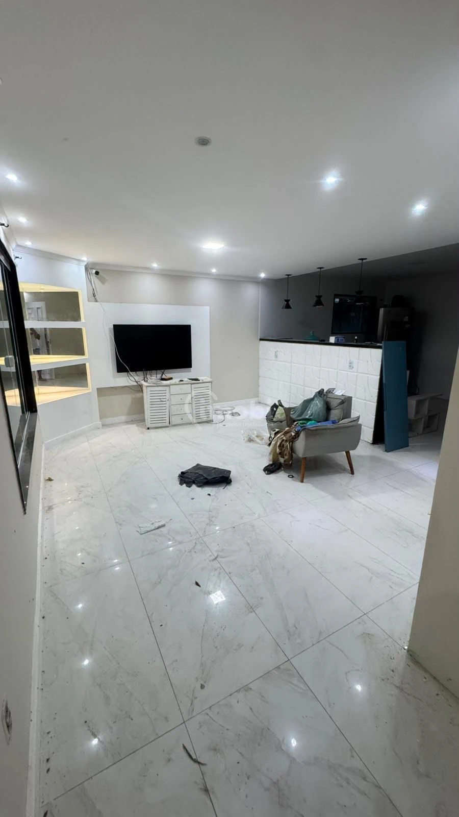 Furnished 270 m² house with 7 bedrooms and 6 bathrooms