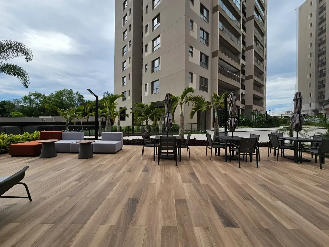 Apartamento mobiliado com 4 quartos e 5 banheiros — photo 44