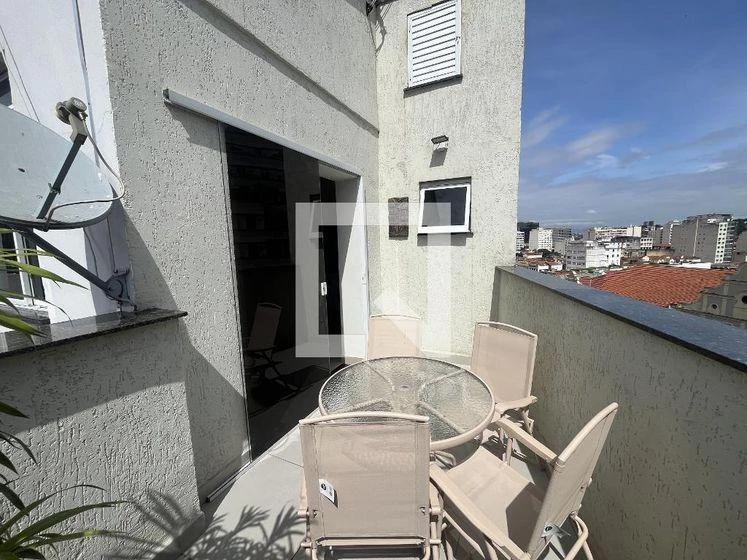 Furnished apartment, 30 m², with a glass-enclosed balcony — photo 19