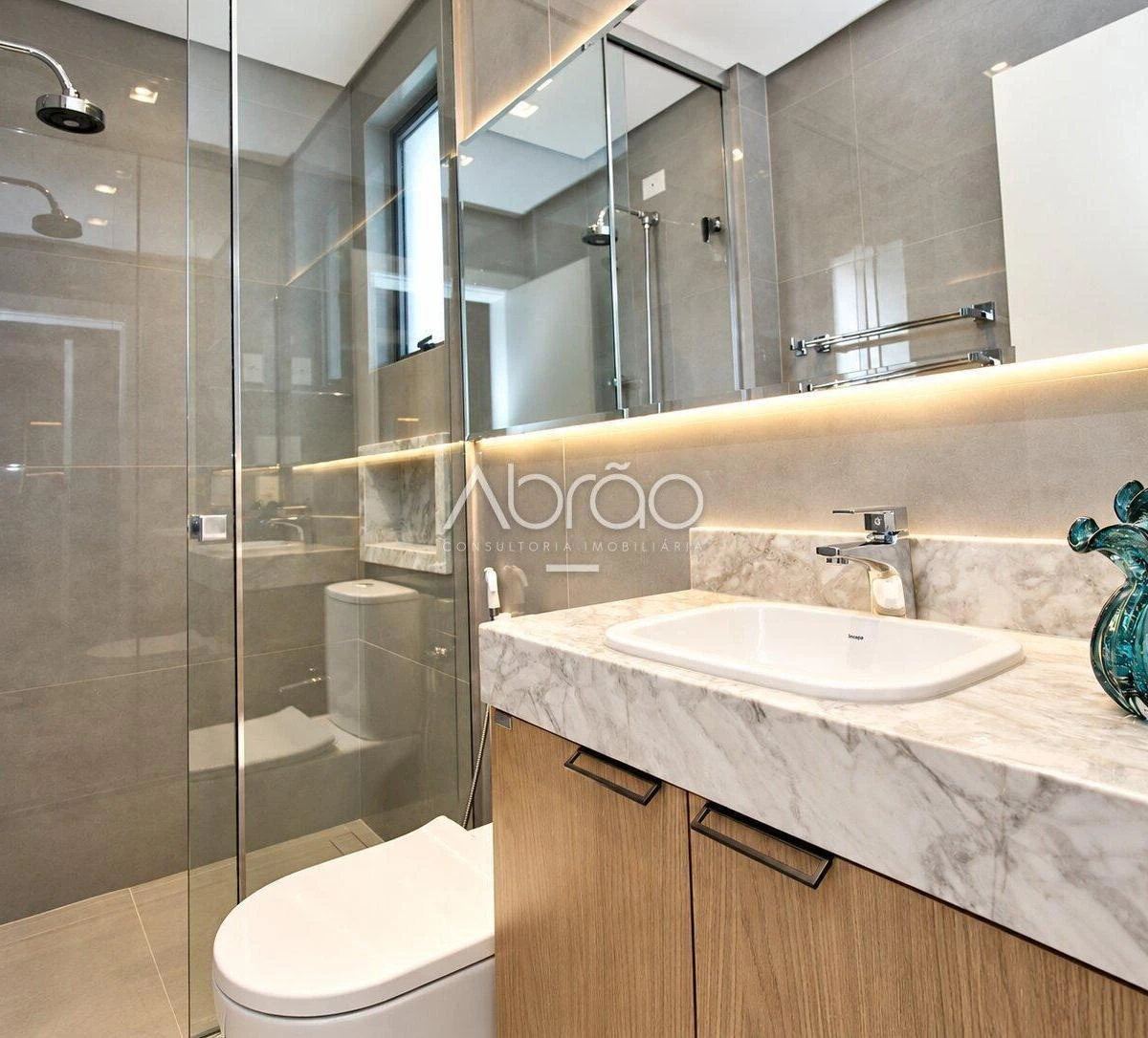 3-bedroom apartment with floor-to-ceiling windows — photo 39