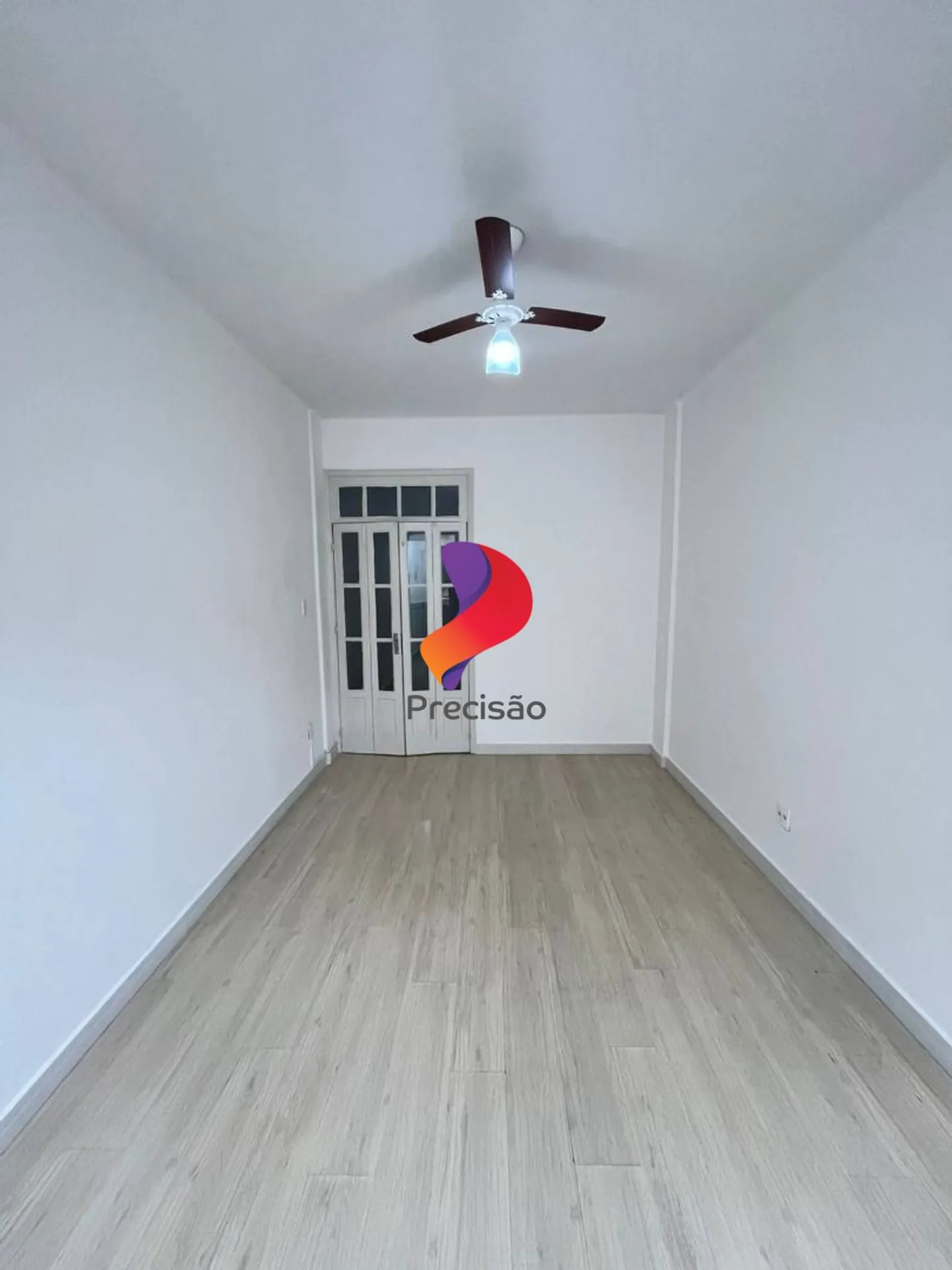 Studio-style apartment with split bedroom and living 28 m² — photo 23