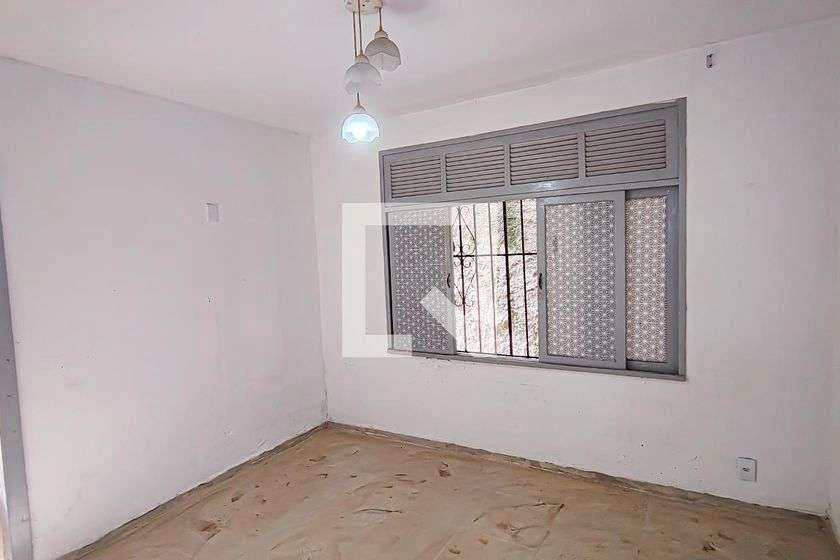 Duplex rental house with 6 bedrooms and 600 m² — photo 2