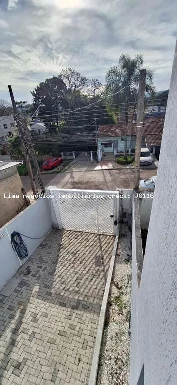 Two-story house with 3 bedrooms, 1 en-suite and parking — photo 9