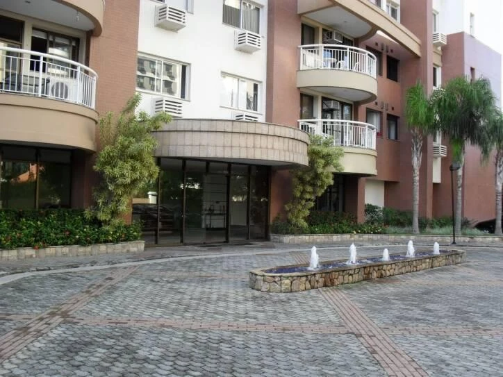 Furnished apartment, 127 m², with a water view — photo 9