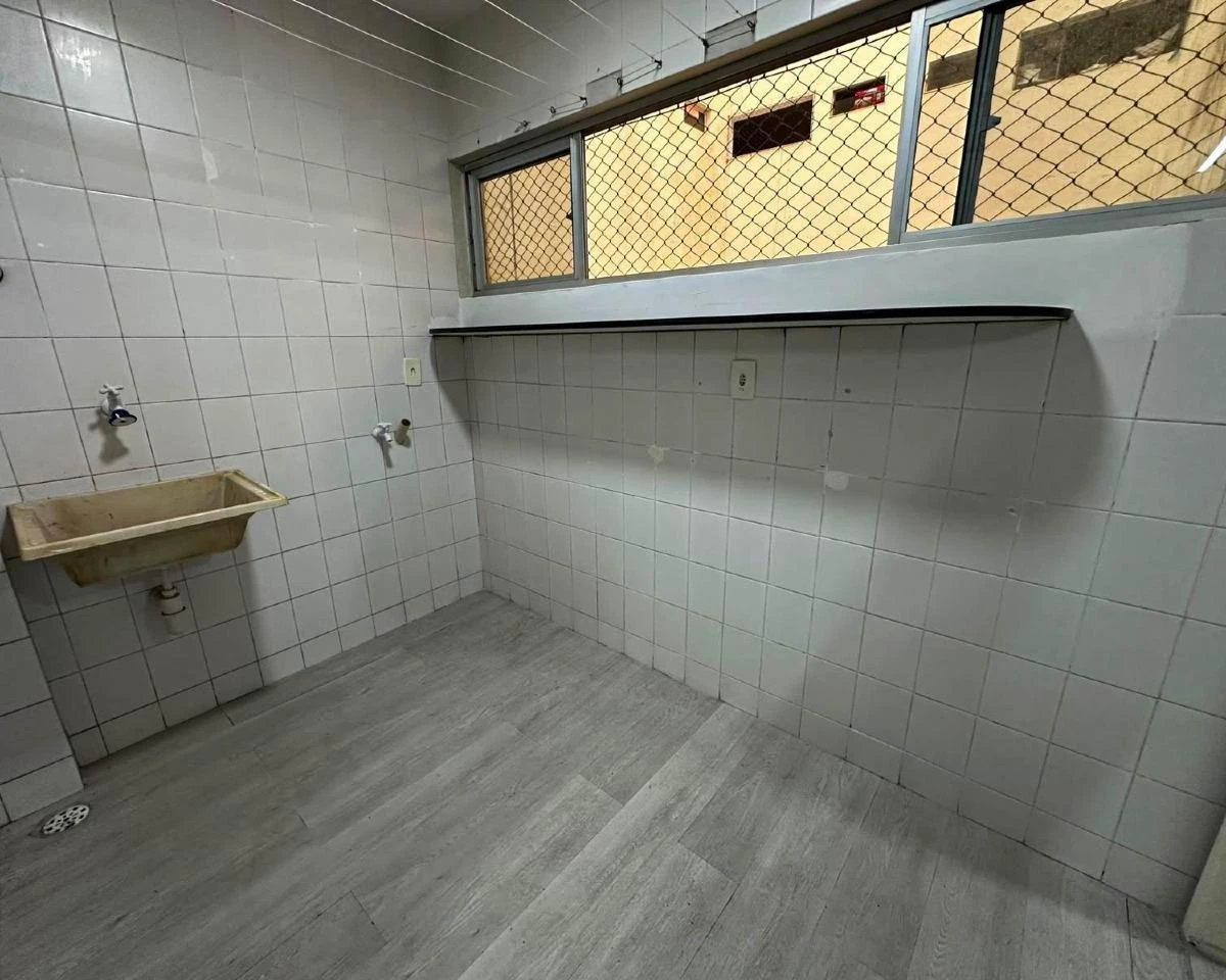 Квартира 86 м² з 2 спальнями та 1 спальнею з ванною — photo 9