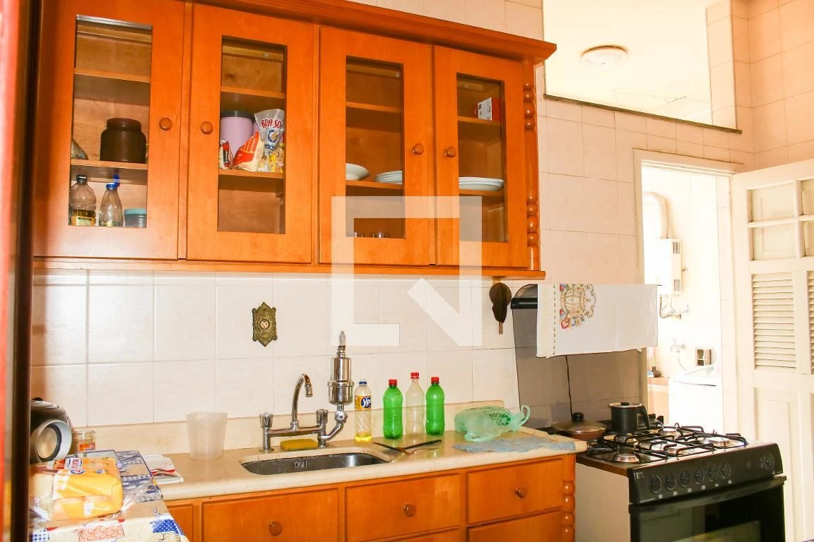 Unfurnished apartment with 2 bedrooms and 2 bathrooms — photo 2