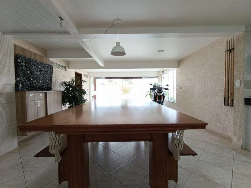 Casa de 3 dormitorios con balcón gourmet en Florianópolis — photo 20