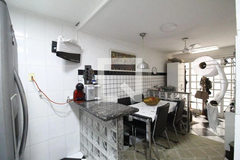 Casa mobiliada com suíte e 3 quartos, 107 m² — photo 2