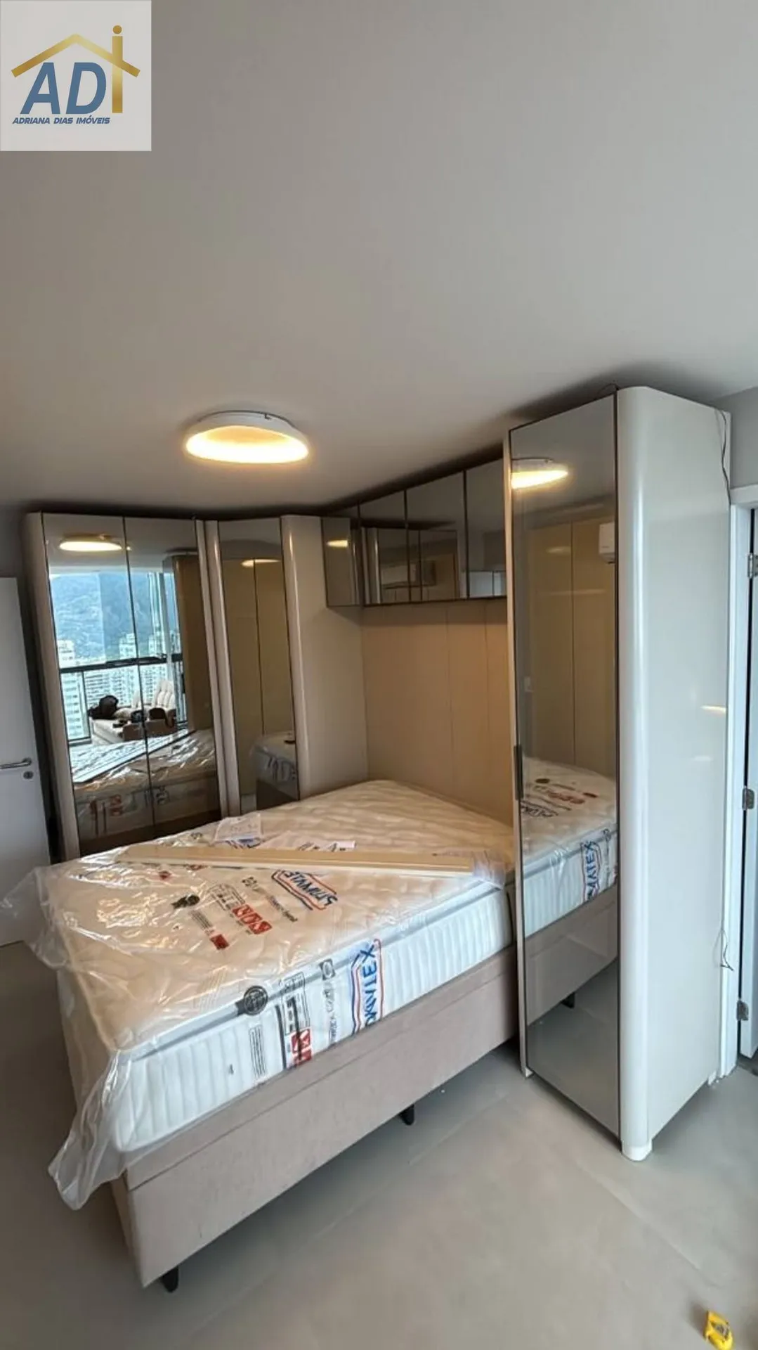 Furnished duplex penthouse with 2 bedrooms and 172 m² — photo 40