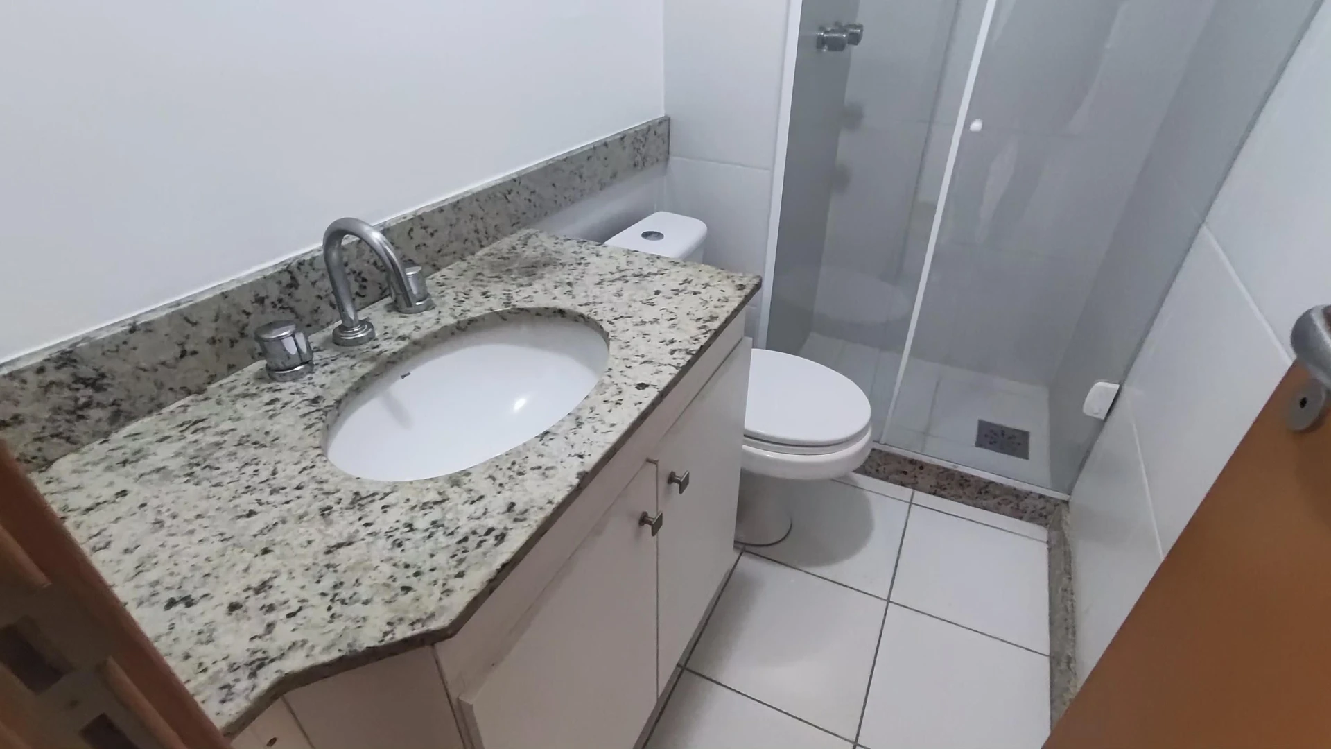 3-bedroom apartment with a mountain view — photo 49