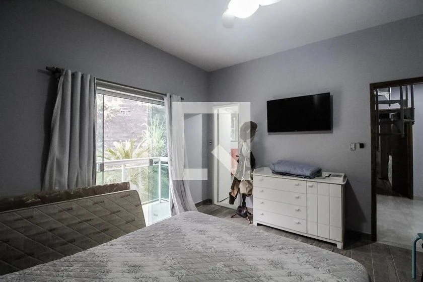 Rental house with 4 en-suite bedrooms and 606 m² — photo 49