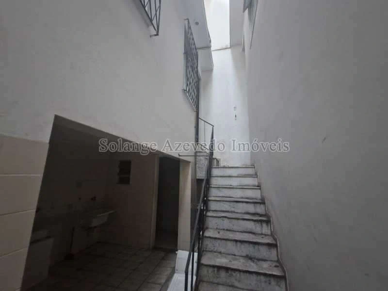 Casa sem mobília de 400 m² com 5 quartos e 4 banheiros — photo 14