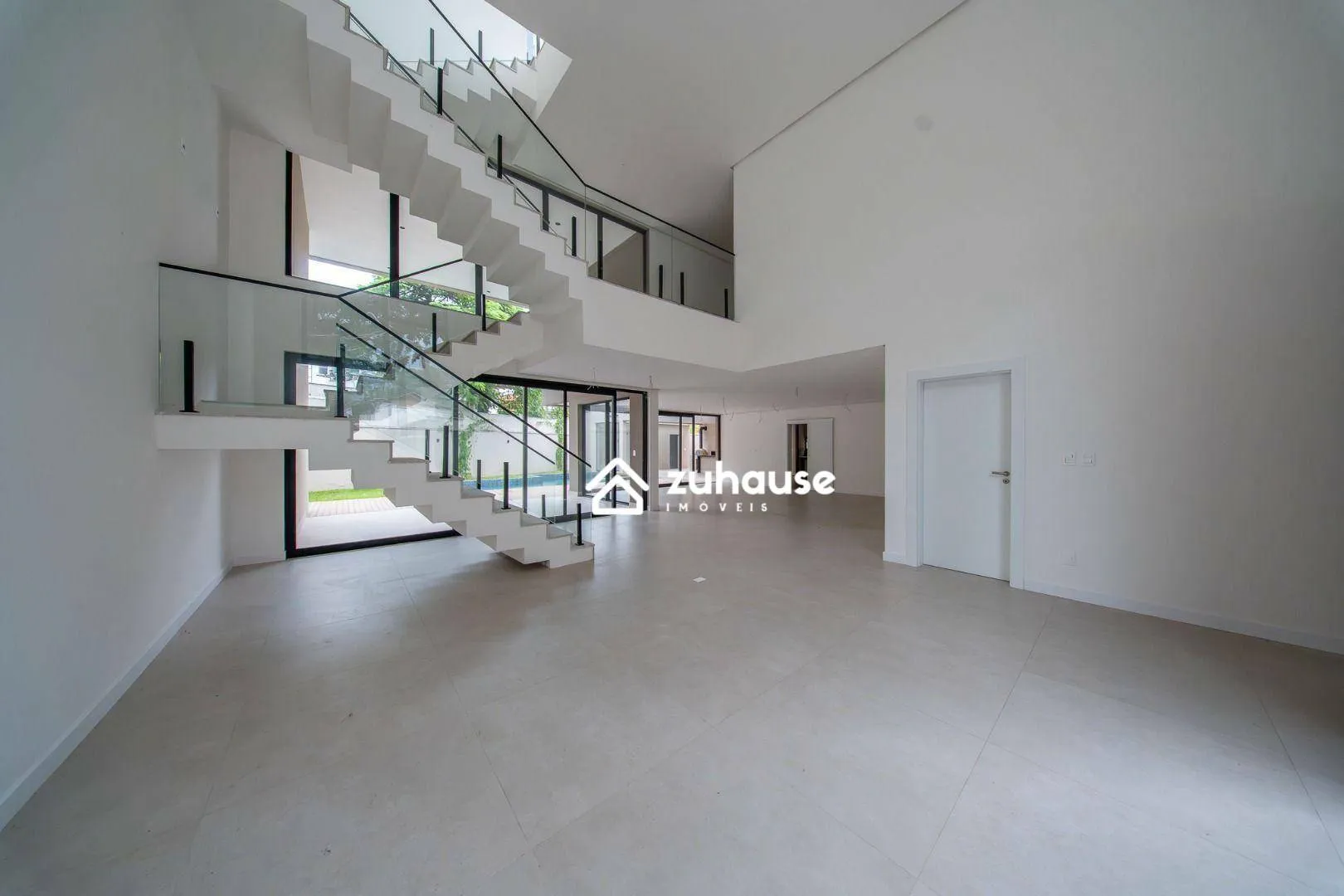 Casa tríplex com 5 quartos e 5 banheiros — photo 15