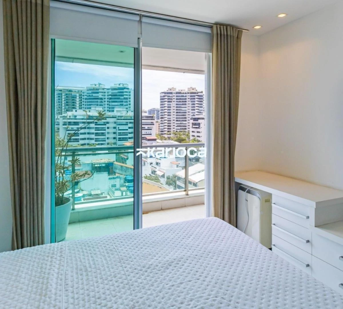 Apartamento mobiliado com 4 suítes e churrasqueira na varanda — photo 44