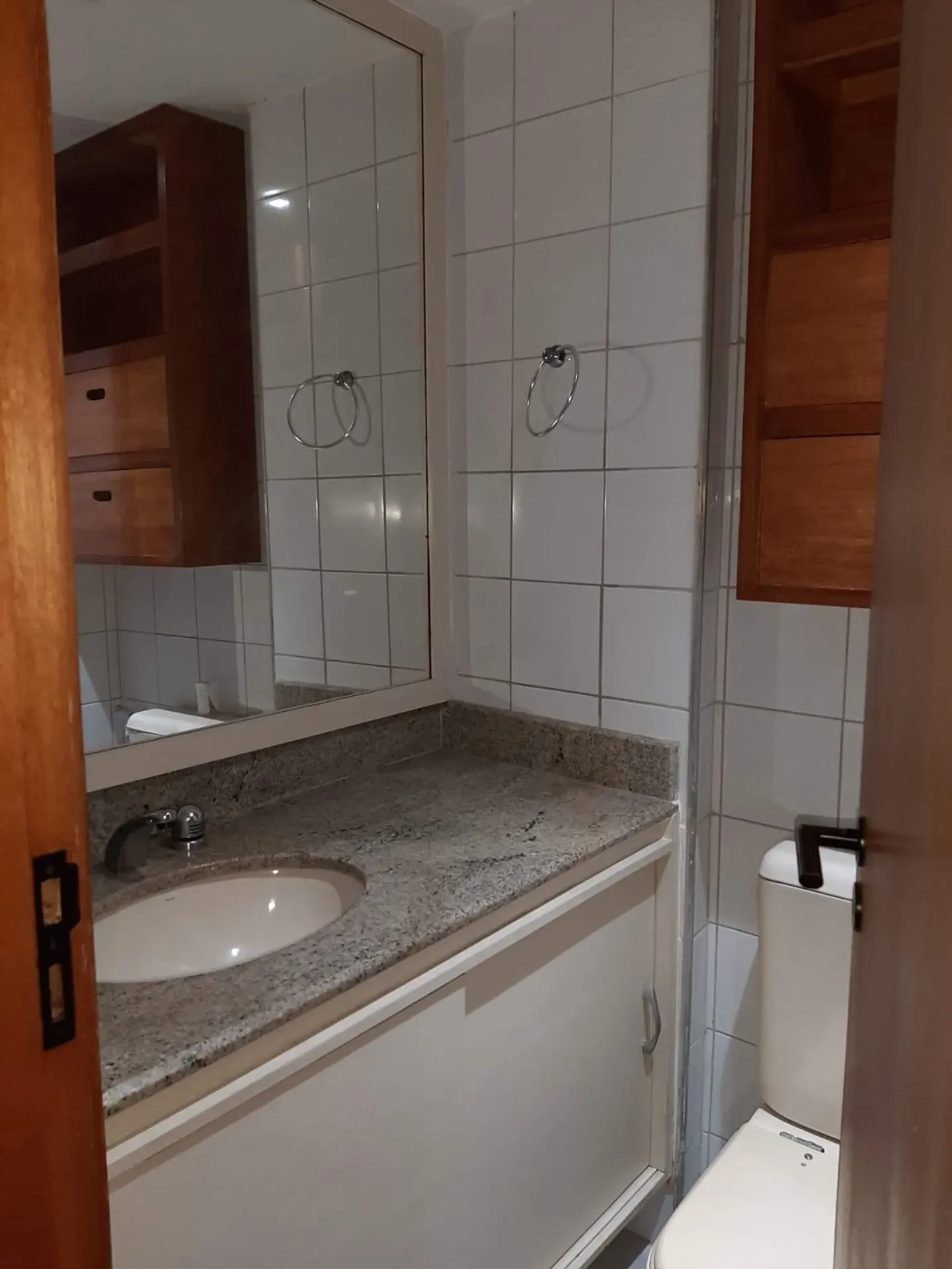 70 m² apartment with 2 bedrooms and 2 bathrooms — photo 13