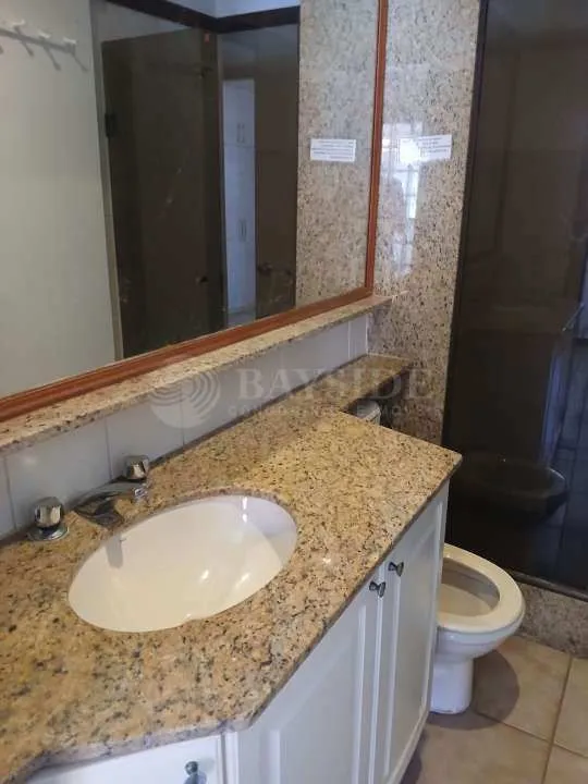 Apartment with private area and 3 bedrooms — photo 20