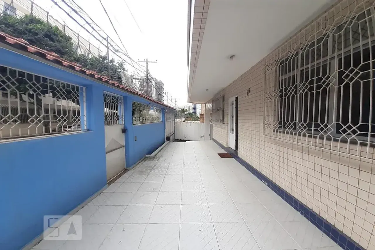 Triplex with 477 m², 5 bedrooms and 5 parking spaces — photo 4