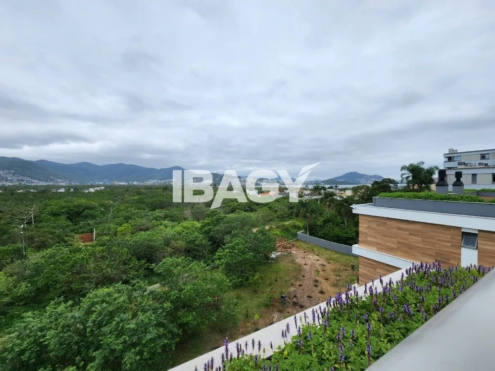 Furnished apartment, 116 m², with a grill on the balcony — photo 39