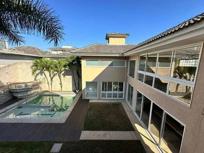 Casa mobiliada com 6 suítes e cozinha independente de 710 m² — photo 24
