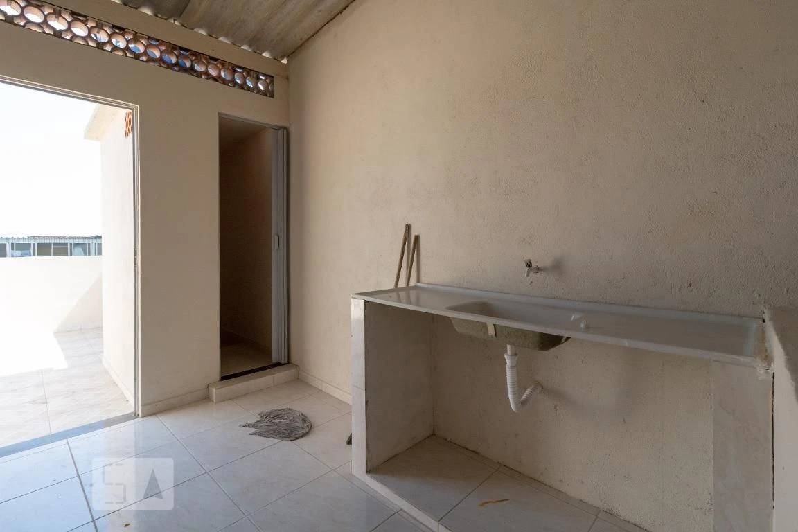 Unfurnished house with 2 bedrooms and 2 bathrooms — photo 45