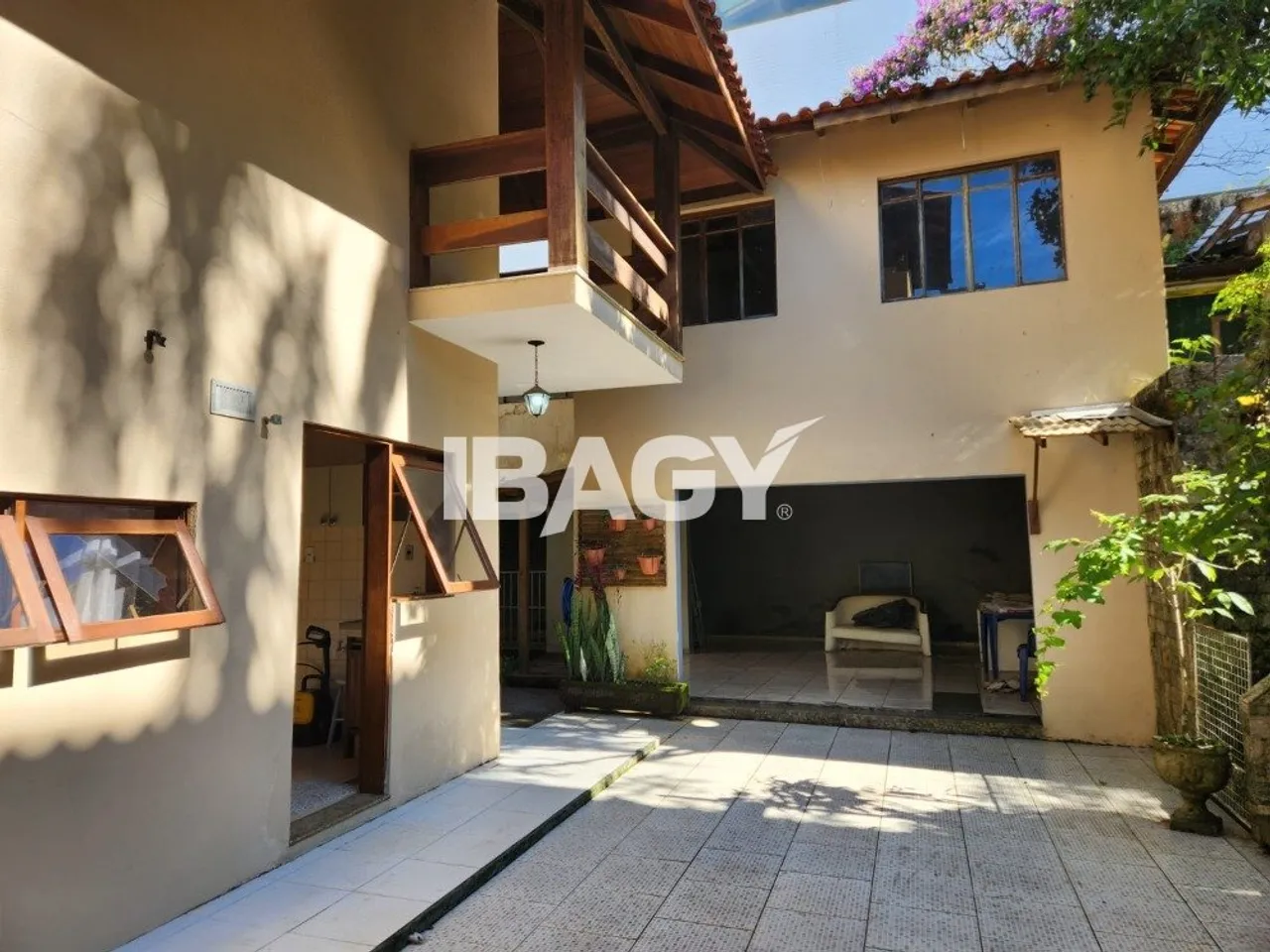 Casa sin muebles con 5 dormitorios y 5 baños — photo 7
