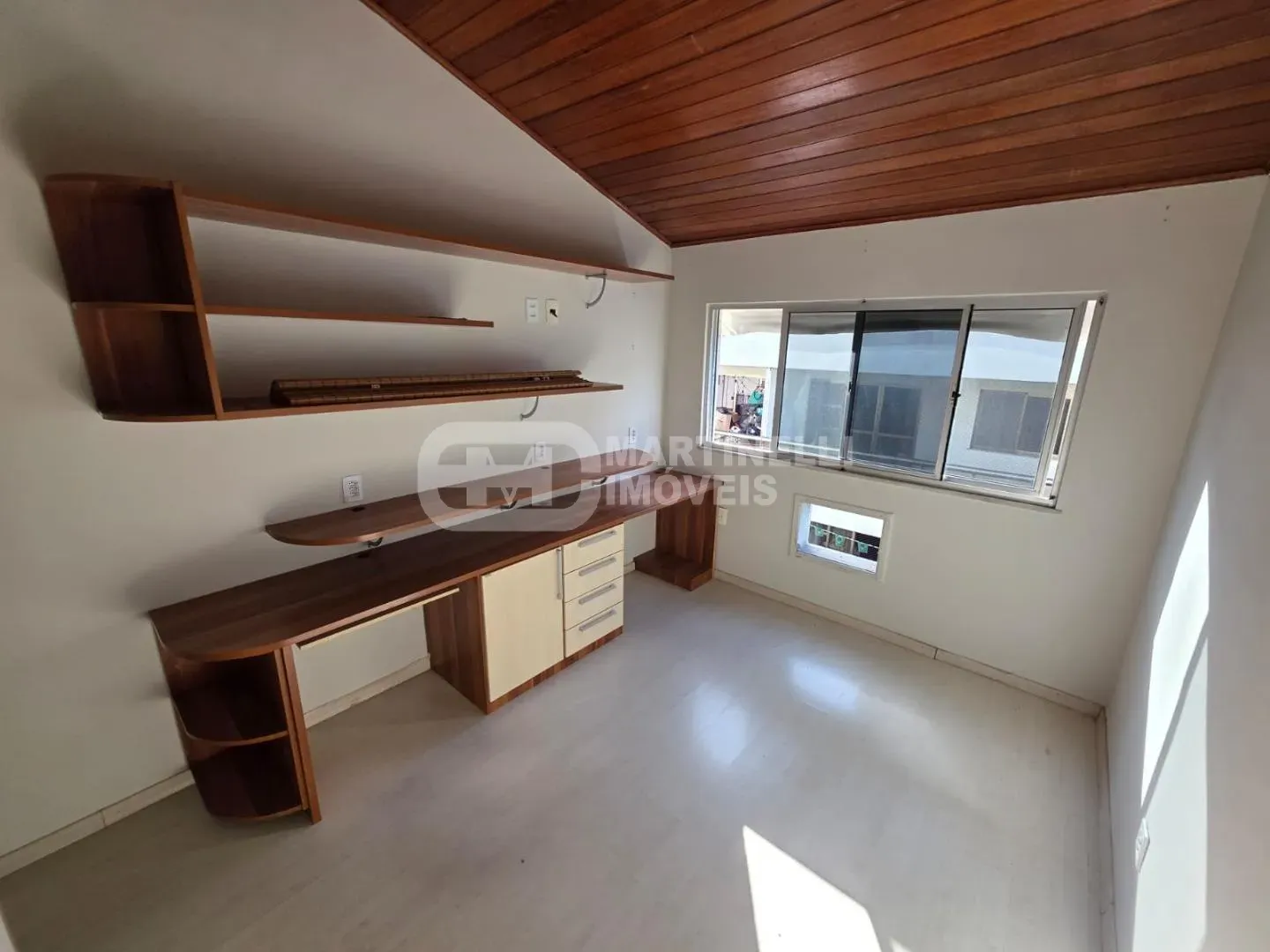 Top-floor duplex with 4 bedrooms and 5 bathrooms — photo 33