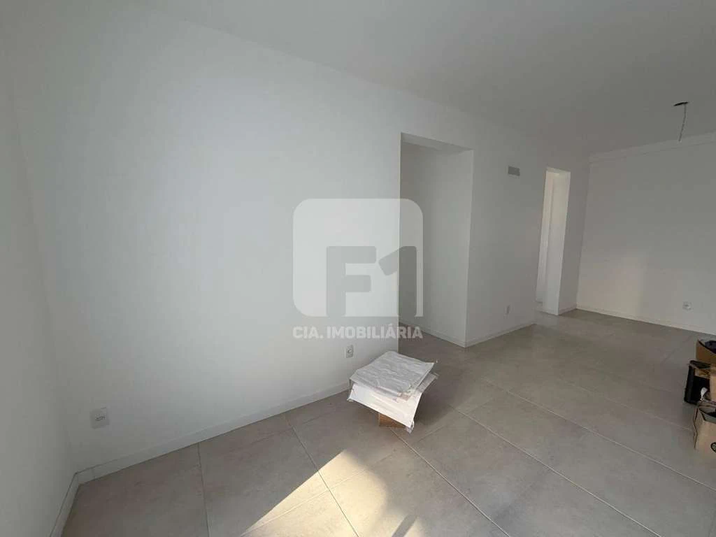 Apartamento sin amueblar de 3 dormitorios y 128 m² — photo 3