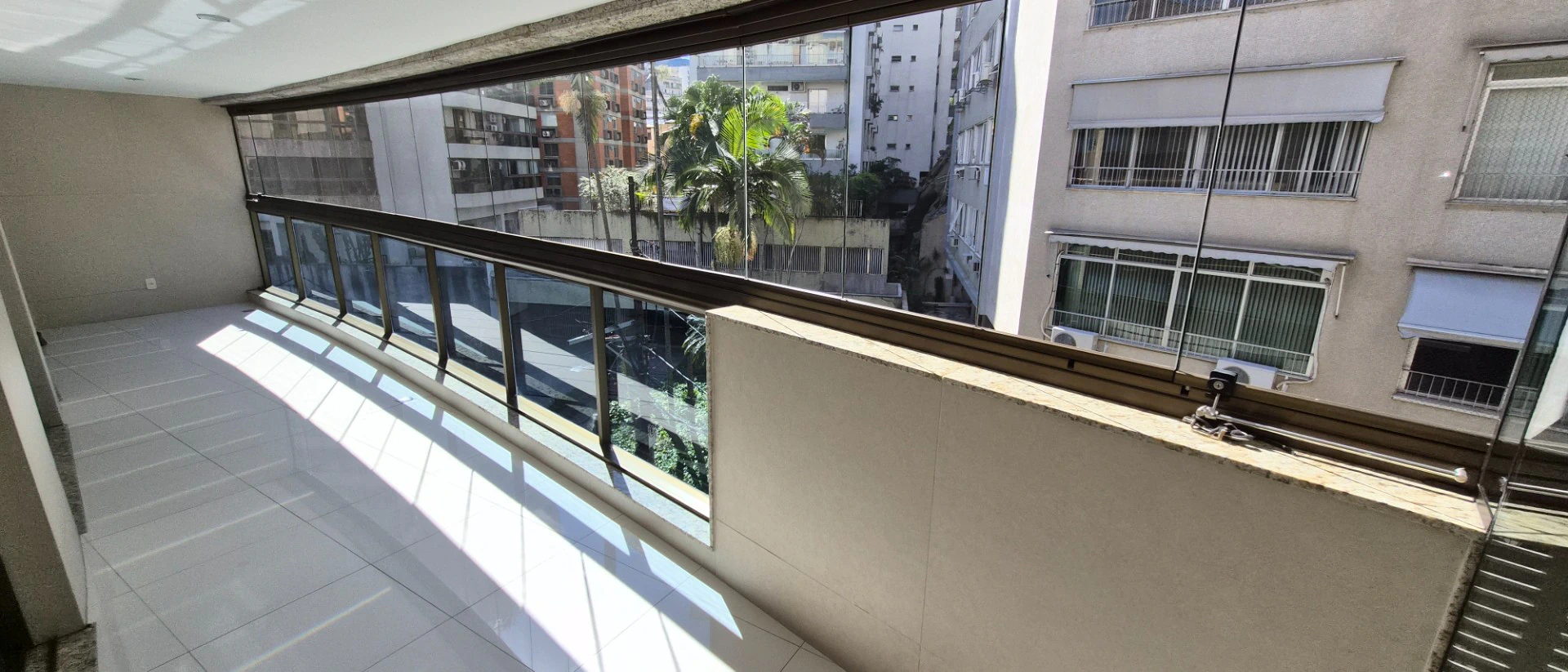 Apartamento de 150 m² com 4 quartos e 2 vagas — photo 8