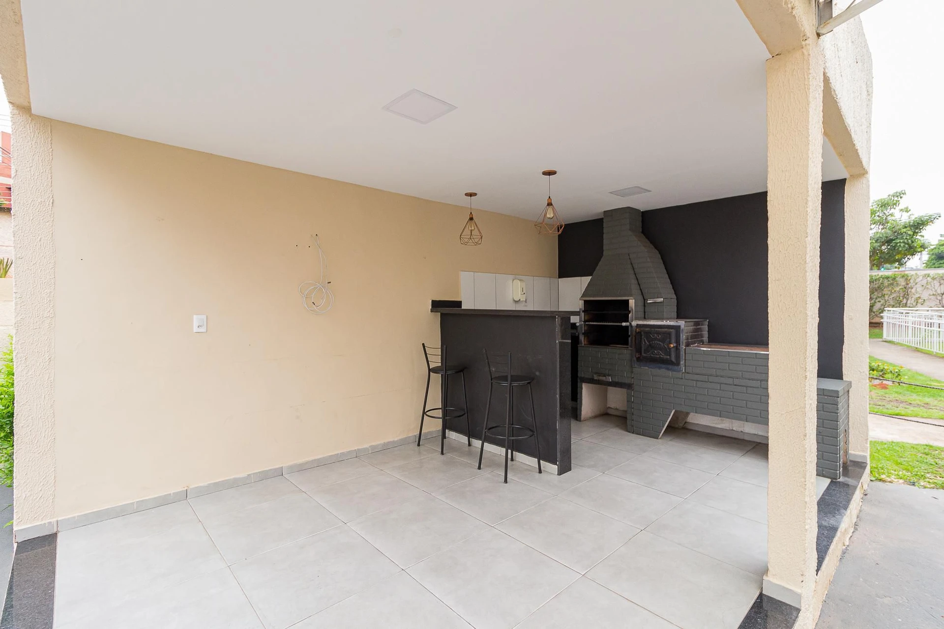 Unfurnished 2-bedroom apartment with 1 parking space — photo 13
