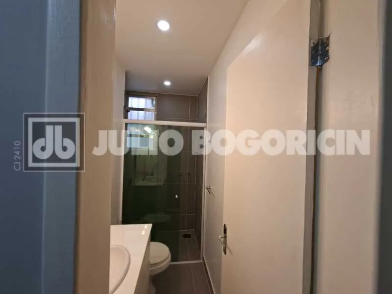 2-bedroom apartment with a washing machine in Rio de Janeiro — photo 18