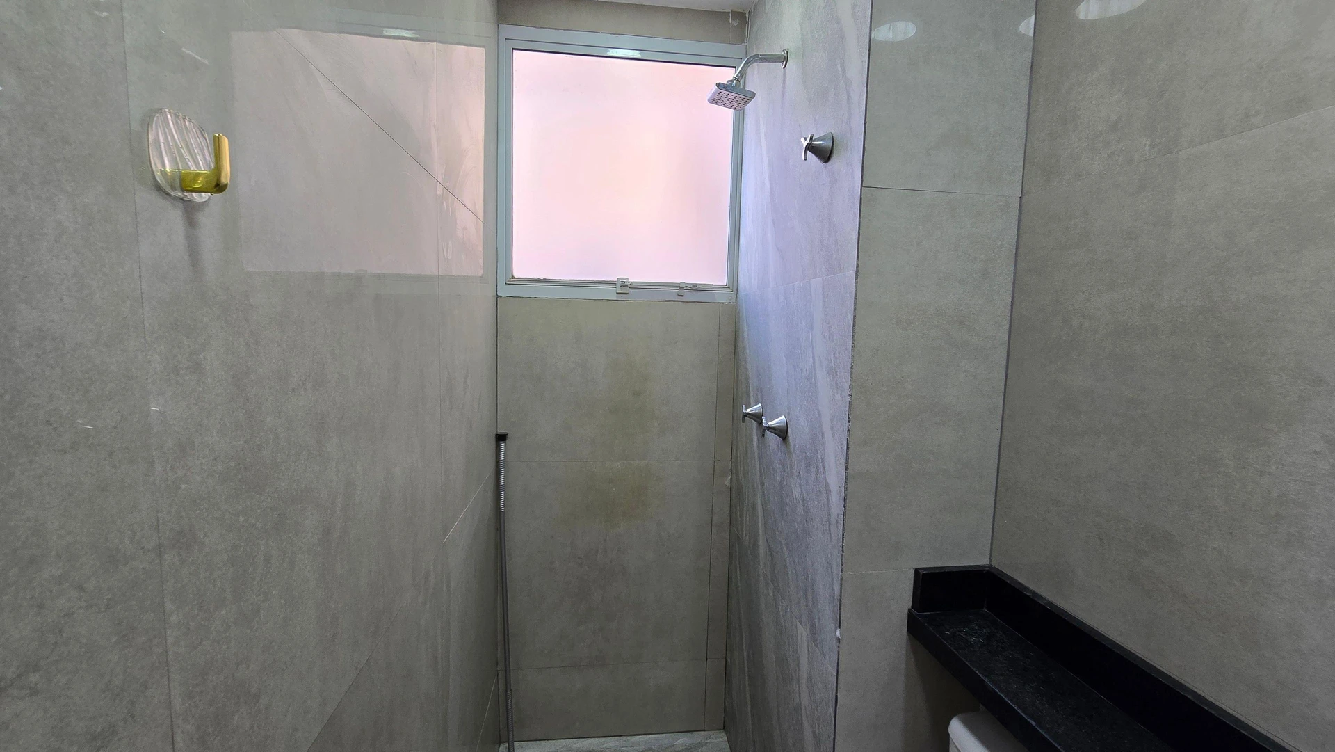 Apartamento de 2 dormitorios con 1 plaza de parking — photo 12