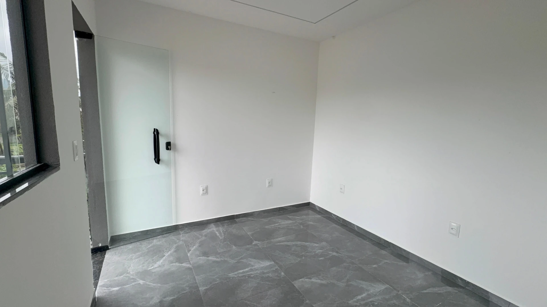 House, 350 m², with a garden — photo 8