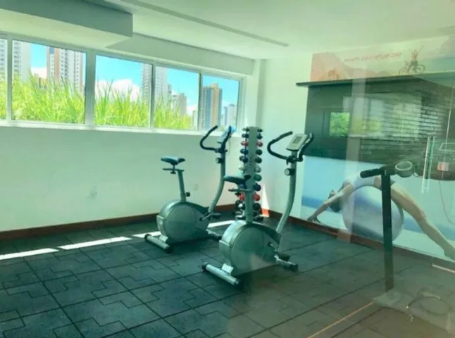 3-bedroom apartment in a building with a gym — photo 9