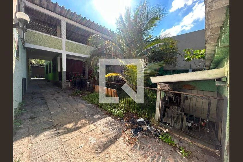 Casa com 3 quartos e 6 vagas de garagem — photo 11